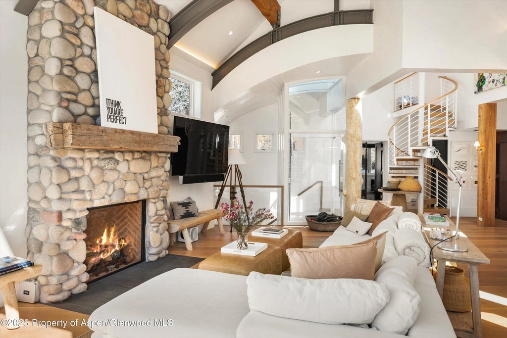 9 of 60 - 63 Smuggler Grove, Aspen, CO