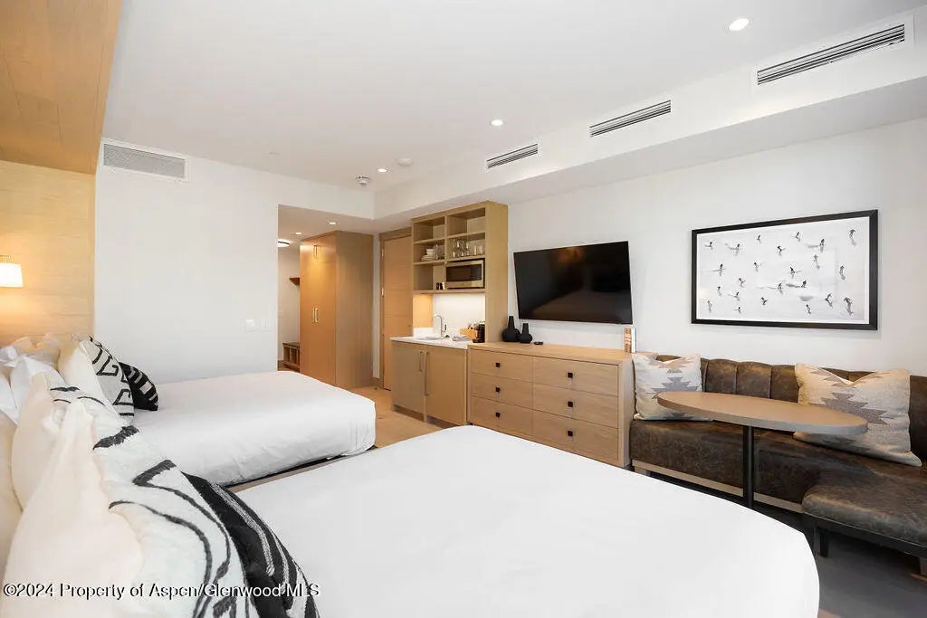 14 of 16 - 130 Wood Road 460-462, Snowmass Village, CO