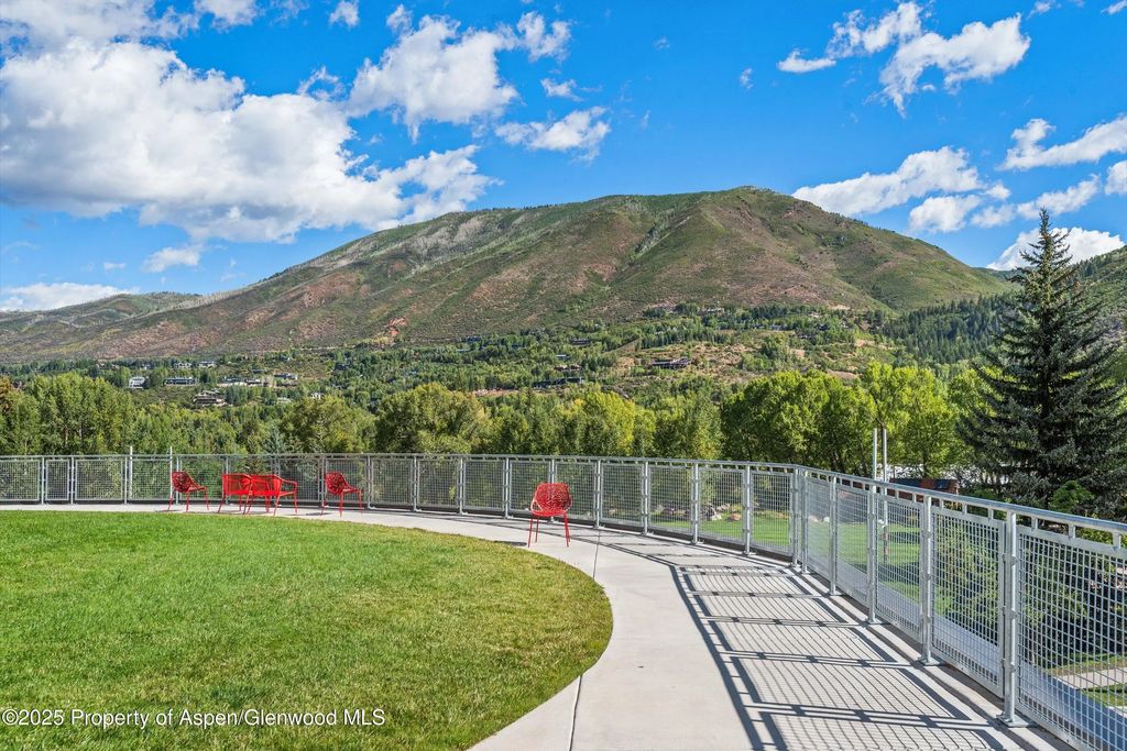 15 of 16 - 434 E Main Street 104, Aspen, CO