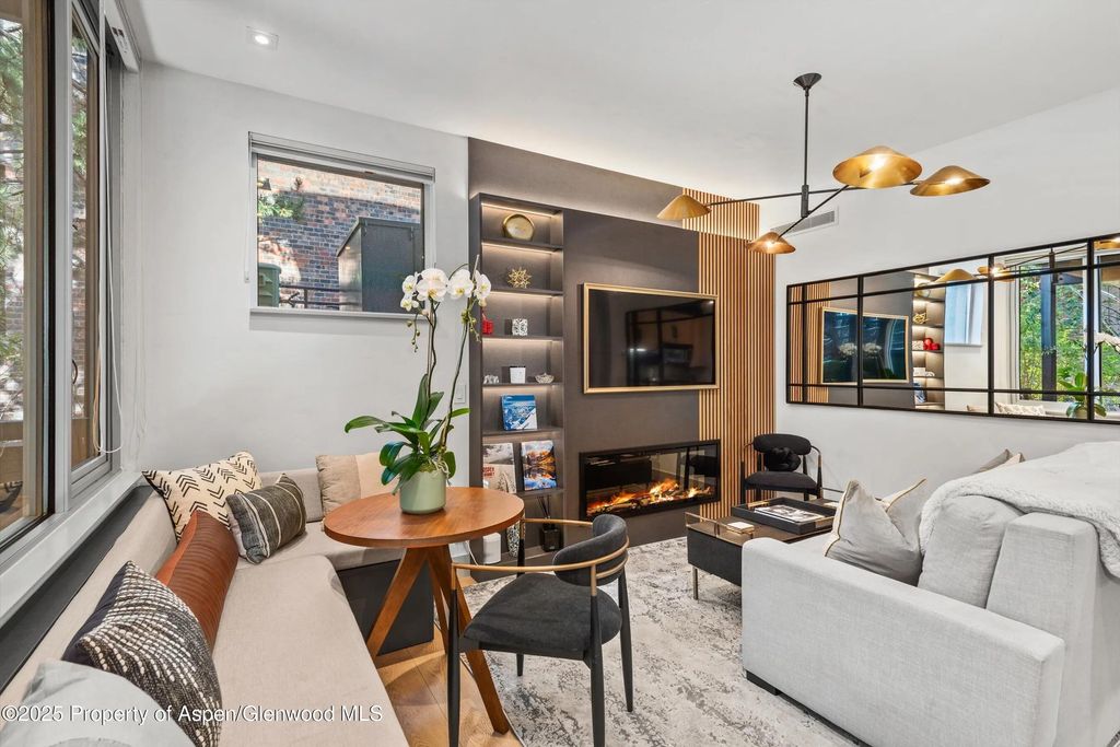 4 of 16 - 434 E Main Street 104, Aspen, CO