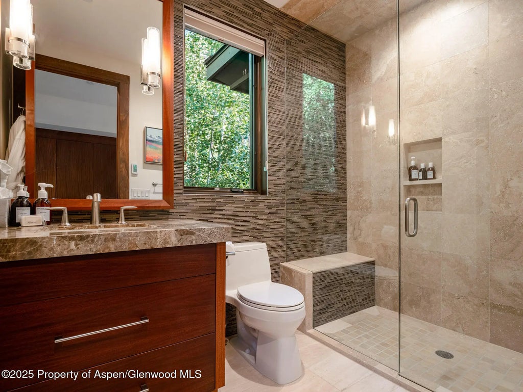 26 of 39 - 750 S Starwood Road, Aspen, CO