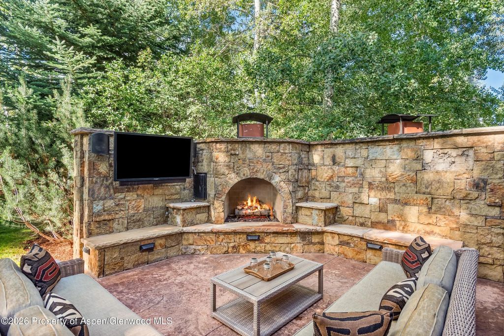11 of 66 - 1395 Snowbunny Lane, Aspen, CO