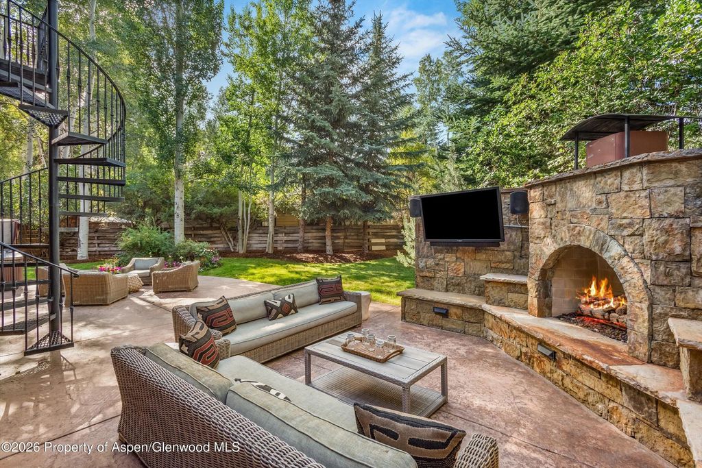 12 of 66 - 1395 Snowbunny Lane, Aspen, CO