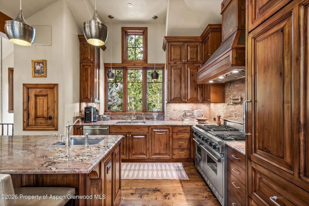 35 of 66 - 1395 Snowbunny Lane, Aspen, CO