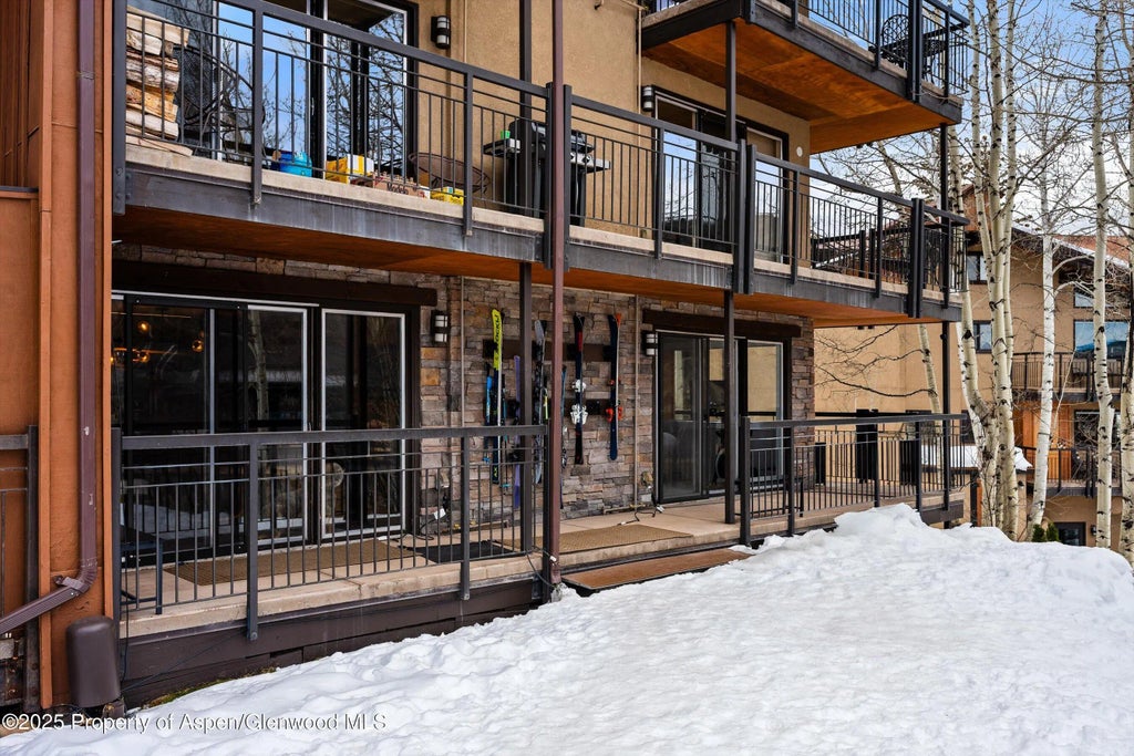 1 of 31 - 400 Wood Road 1118, Snowmass Village, CO
