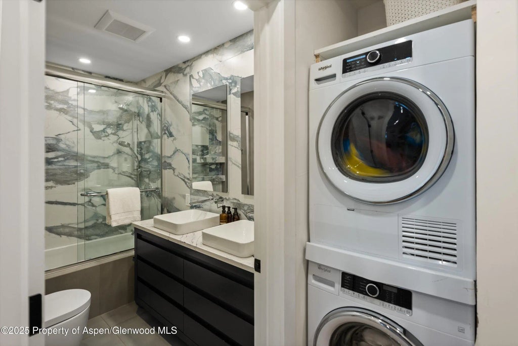 28 of 31 - 400 Wood Road 1118, Snowmass Village, CO