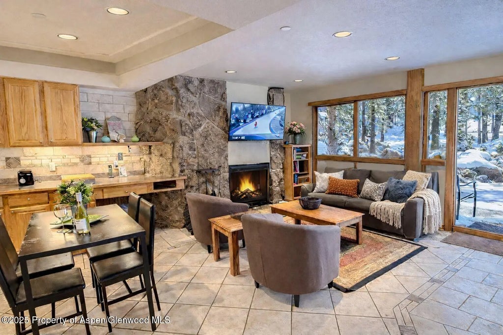 1 of 15 - 640 Carriage Way 203, Snowmass Village, CO