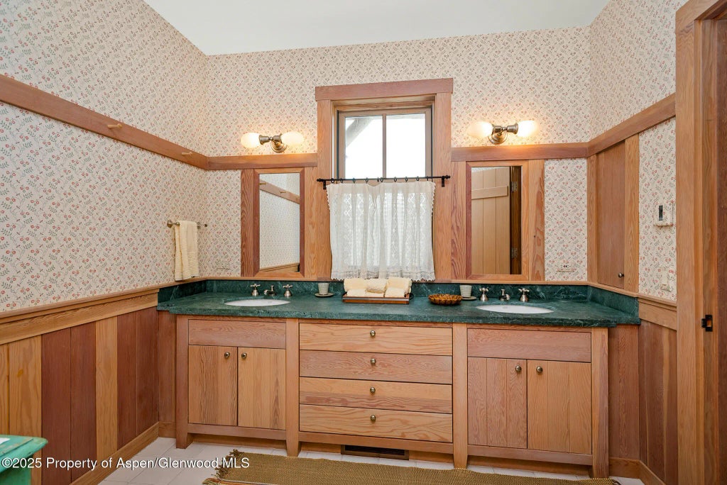 36 of 56 - 800 Chateau Way, Snowmass, CO