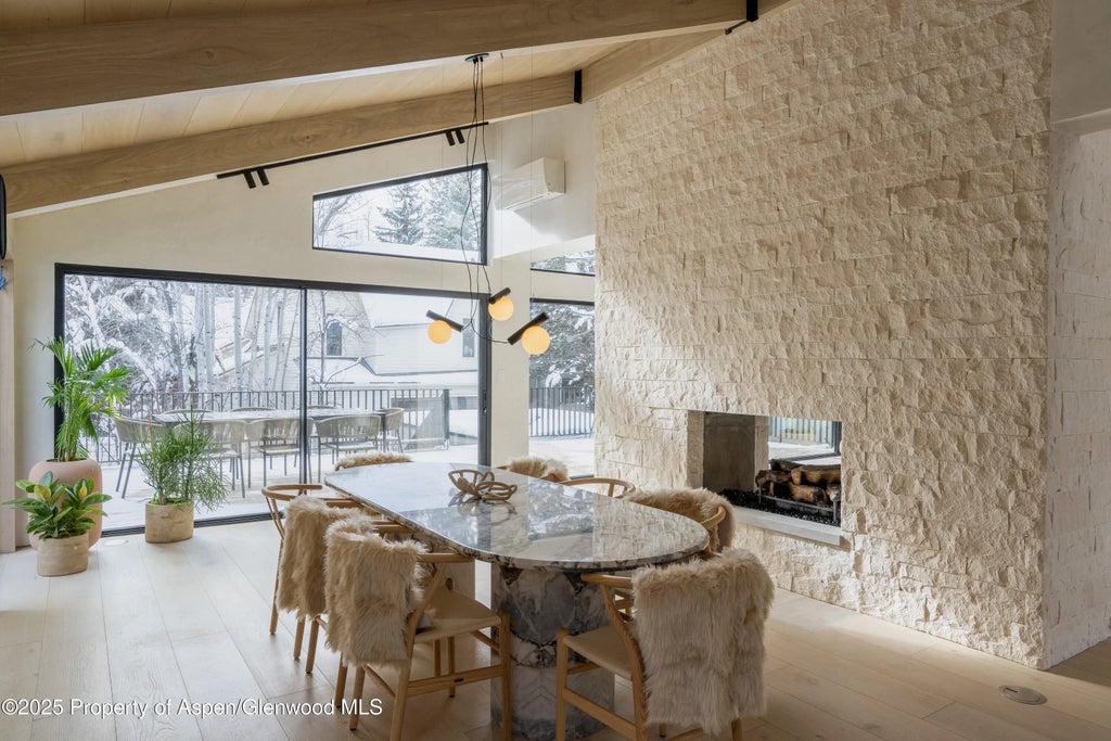 14 of 38 - 609 W Francis Street, Aspen, CO