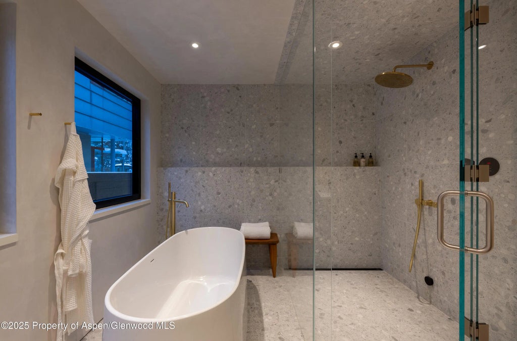 26 of 38 - 609 W Francis Street, Aspen, CO