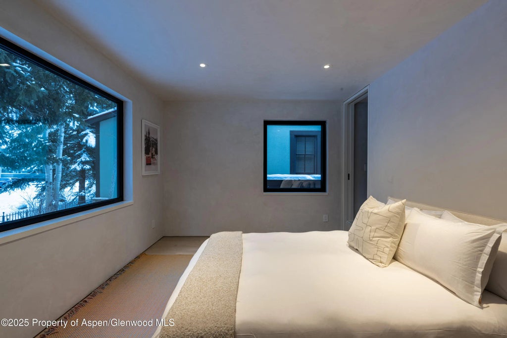 27 of 38 - 609 W Francis Street, Aspen, CO