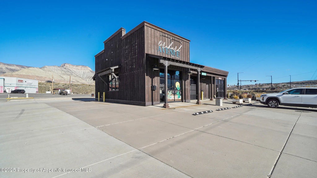 18 of 25 - 258 S Railroad Avenue, Parachute, CO