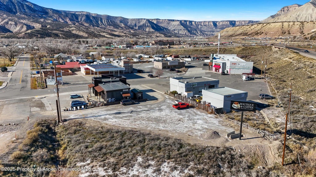 24 of 25 - 258 S Railroad Avenue, Parachute, CO