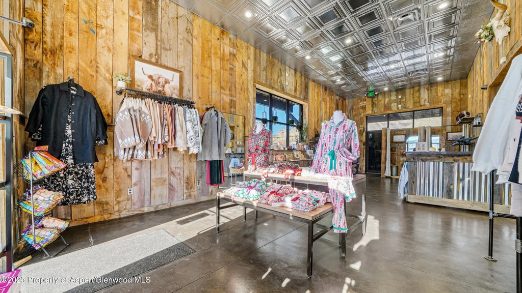 8 of 25 - 258 S Railroad Avenue, Parachute, CO