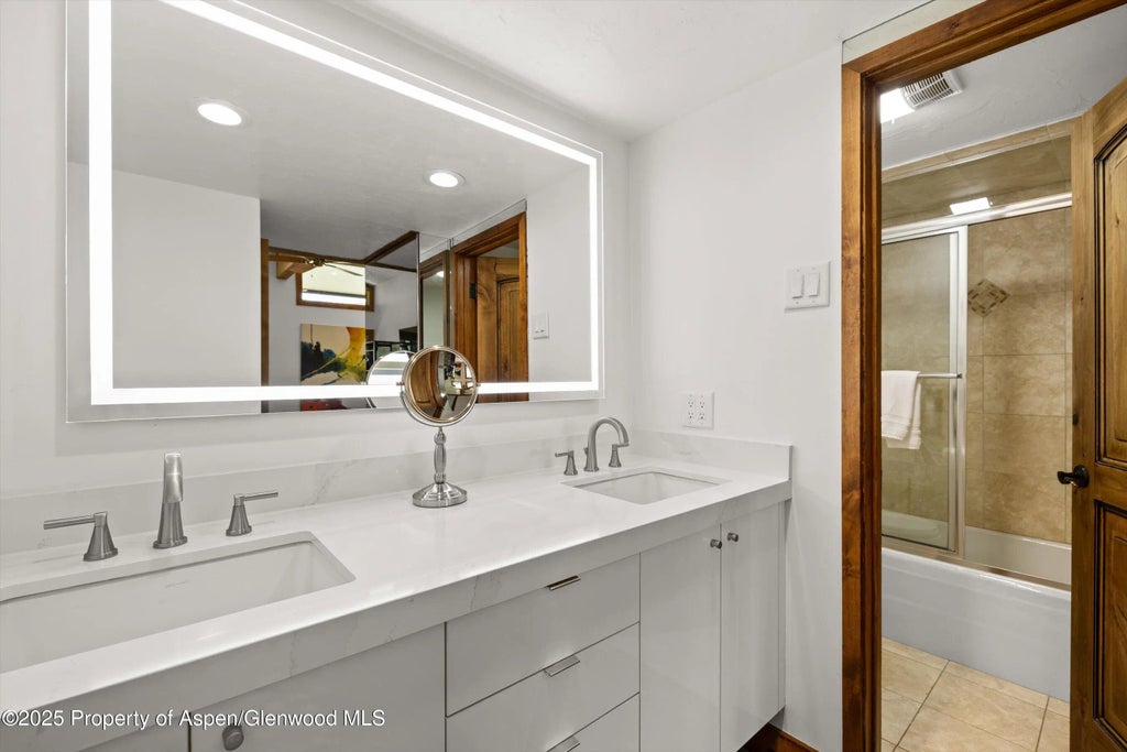 9 of 28 - 105 Campground Lane Unit 502, Snowmass Village, CO