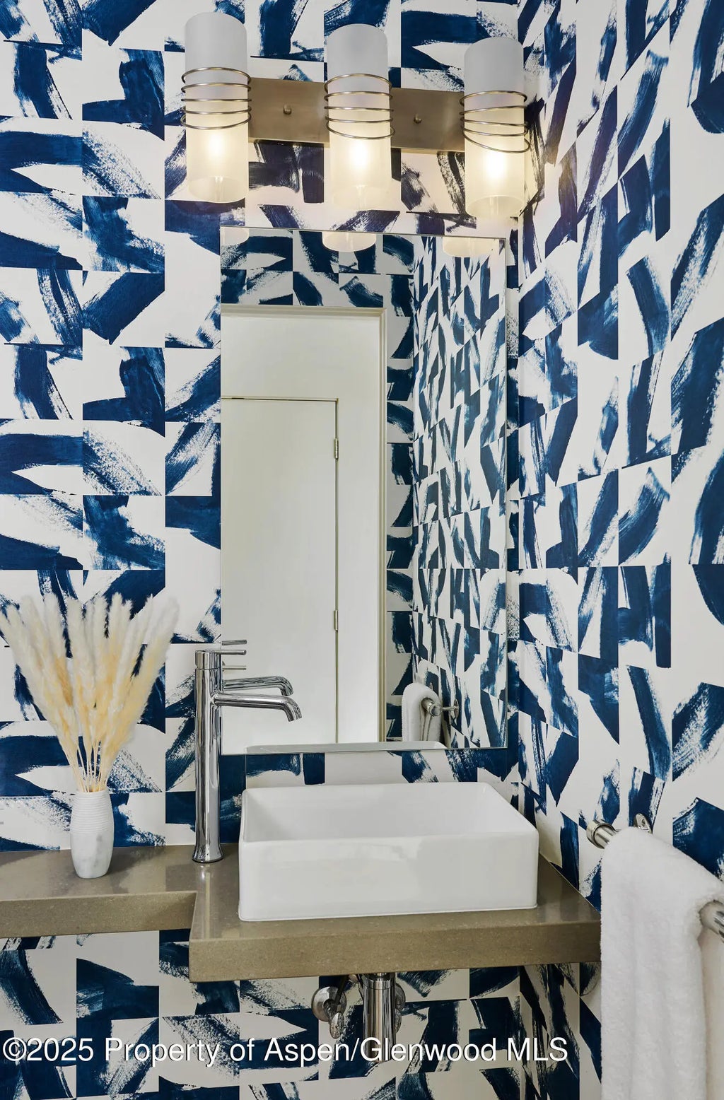 13 of 26 - 129 Valley Court, Basalt, CO