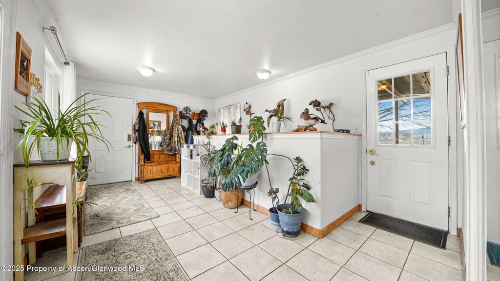 5 of 37 - 161 S Golden Drive, Silt, CO