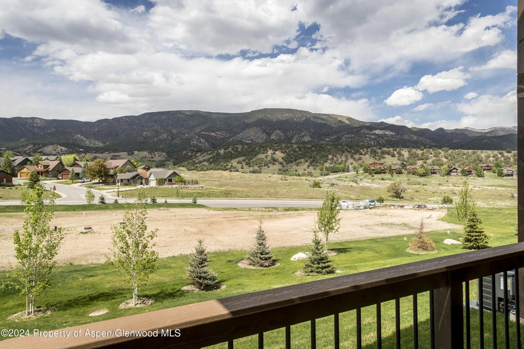 4 of 19 - 601 Little Cloud, New Castle, CO