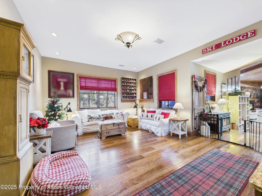 20 of 31 - 401 Wood Nymph Lane, Glenwood Springs, CO