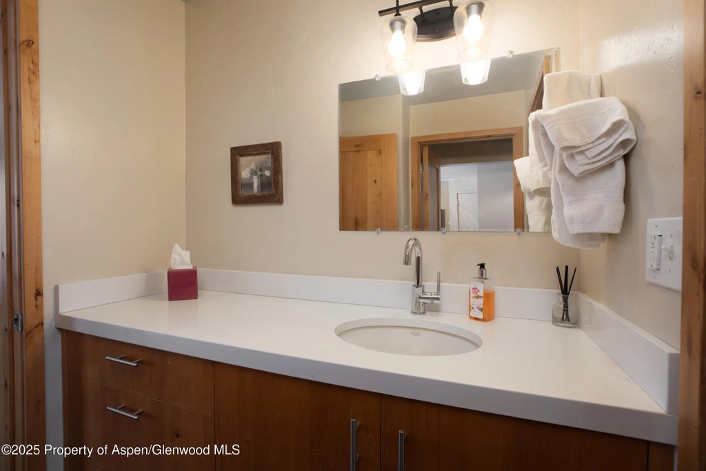 7 of 12 - 1880 Meadow Ridge Road #7, Vail, CO