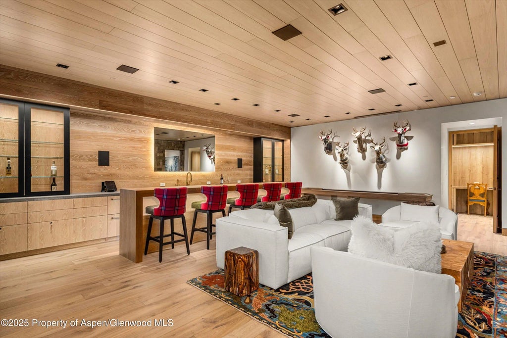 11 of 44 - 549 Walnut Street, Aspen, CO