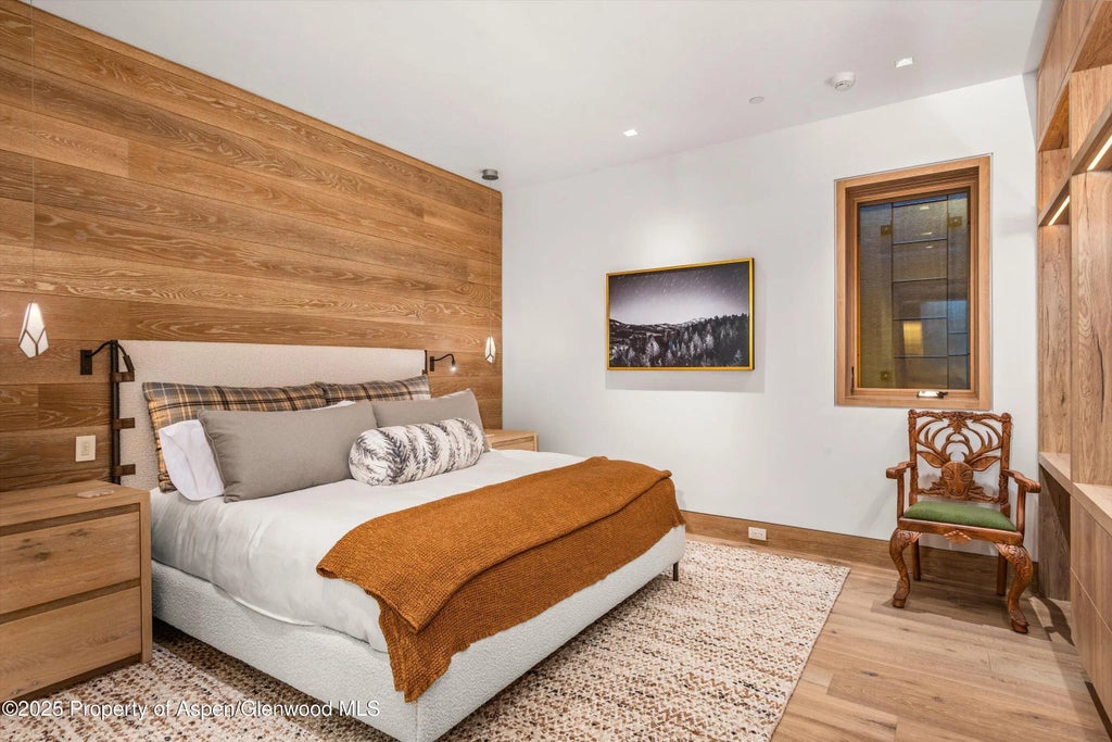 30 of 44 - 549 Walnut Street, Aspen, CO