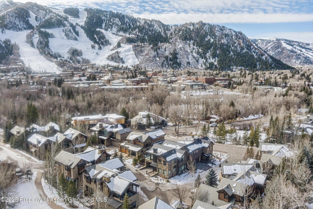 43 of 44 - 549 Walnut Street, Aspen, CO