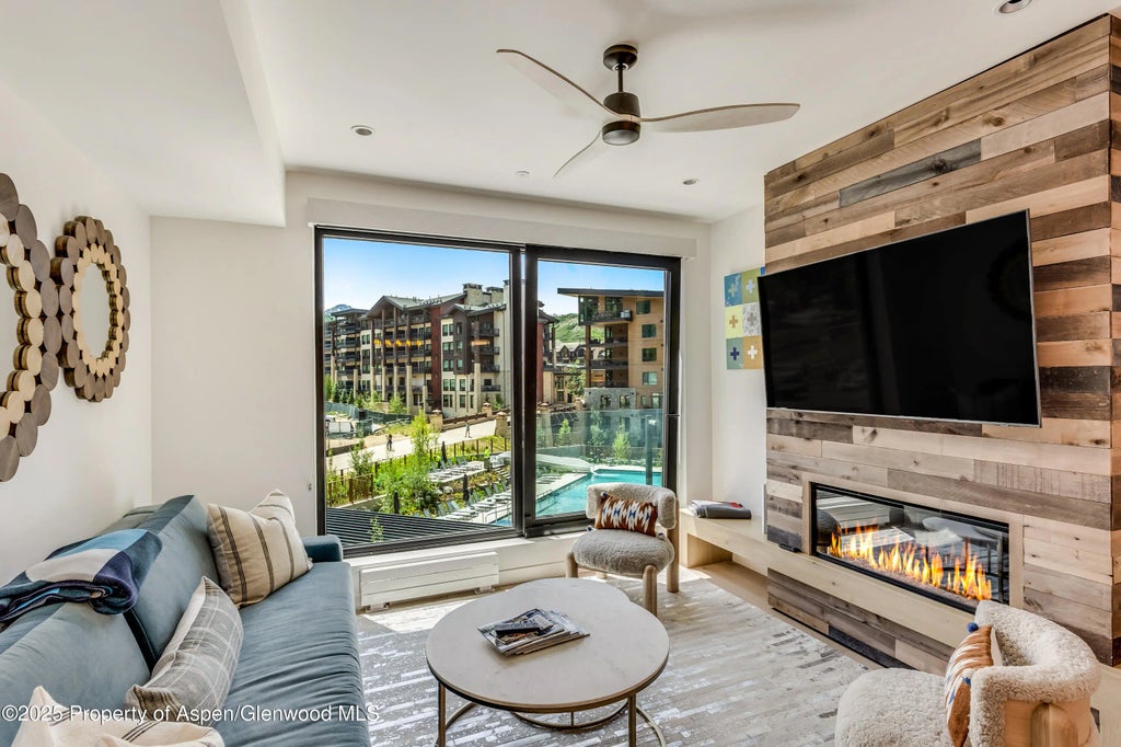 4 of 33 - 119 Wood Road 307, Snowmass Village, CO