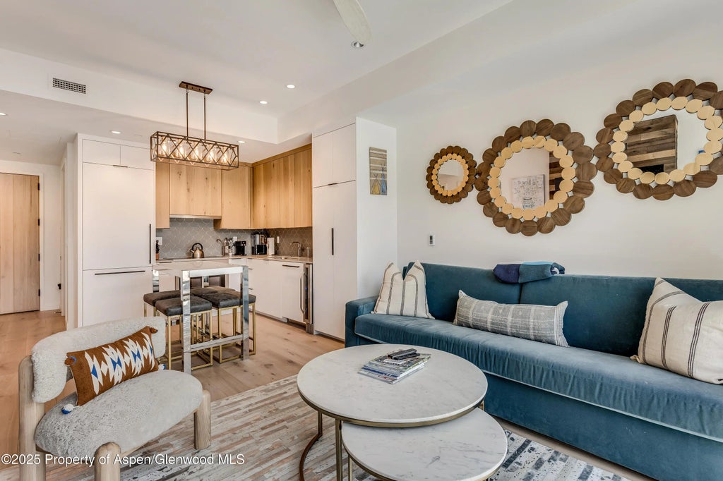 6 of 33 - 119 Wood Road 307, Snowmass Village, CO