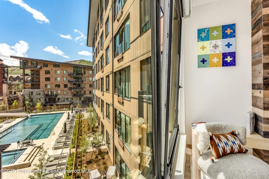 8 of 33 - 119 Wood Road 307, Snowmass Village, CO