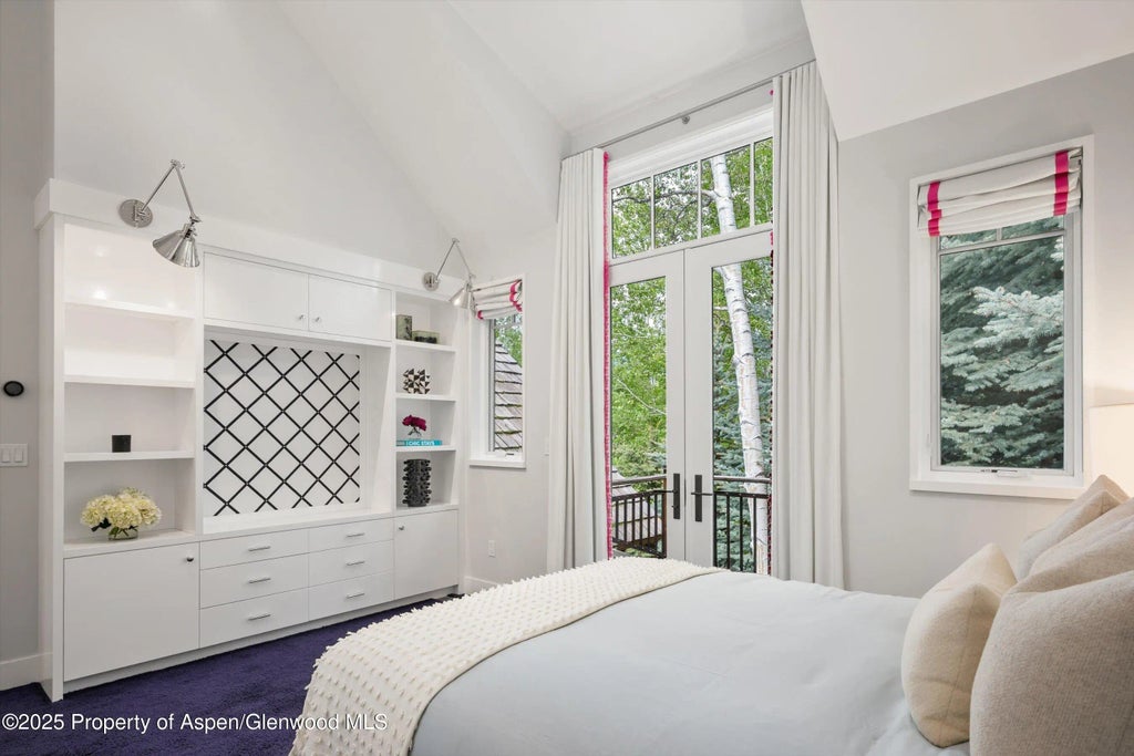 22 of 47 - 101 & 103 S Seventh Street, Aspen, CO