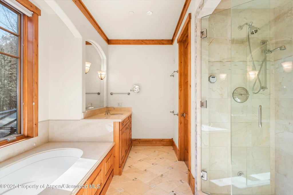 37 of 47 - 101 & 103 S Seventh Street, Aspen, CO