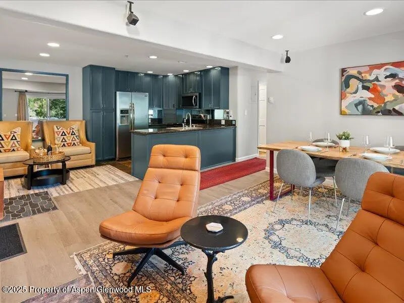 6 of 15 - 326 Midland Avenue 302, Aspen, CO