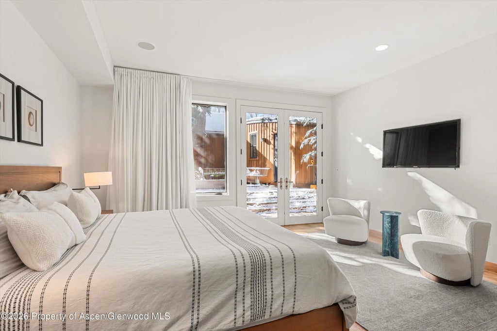 13 of 49 - 609 W Bleeker Street, Aspen, CO