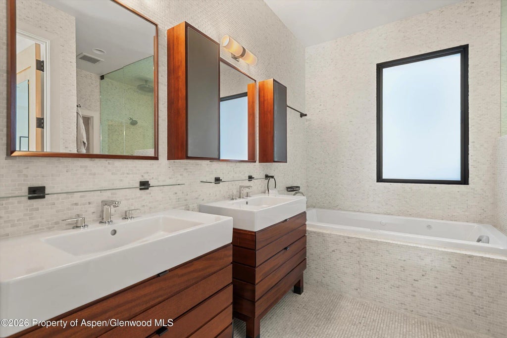 15 of 49 - 609 W Bleeker Street, Aspen, CO