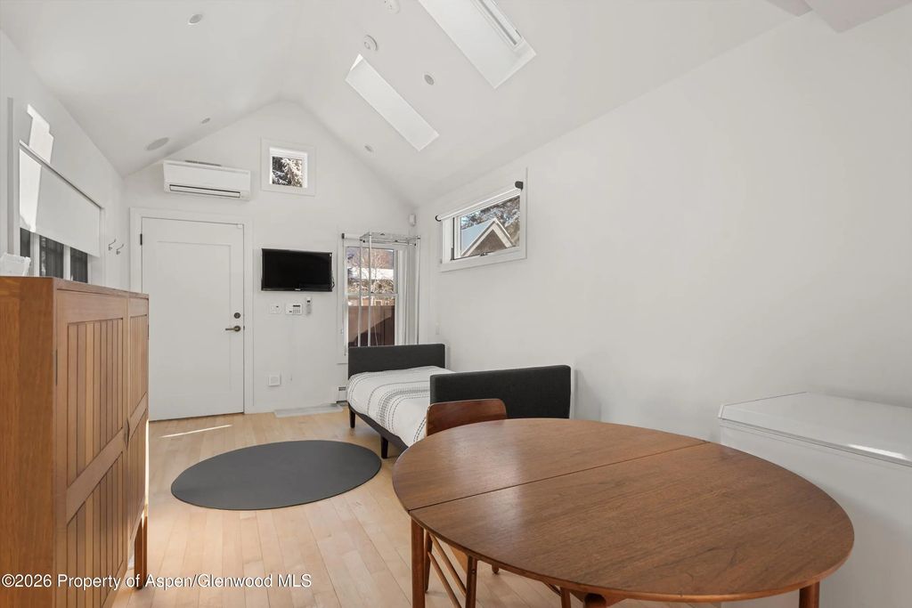 39 of 47 - 609 W Bleeker Street, Aspen, CO