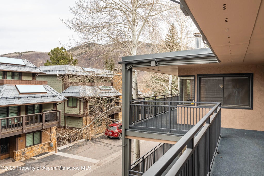 12 of 20 - 700 S Monarch Street 207, Aspen, CO