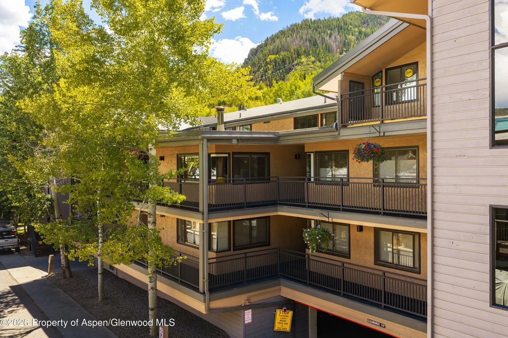 12 of 21 - 700 S Monarch Street 207, Aspen, CO