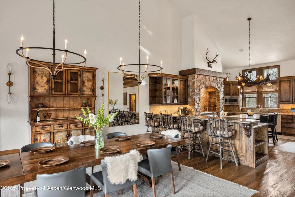 12 of 52 - 425 Wood Road 15 & 16, Snowmass Village, CO