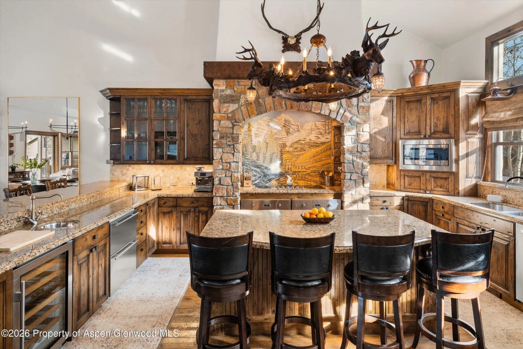 15 of 52 - 425 Wood Road 15 & 16, Snowmass Village, CO