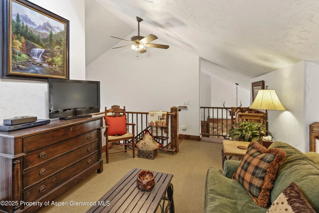 21 of 52 - 425 Wood Road 15 & 16, Snowmass Village, CO