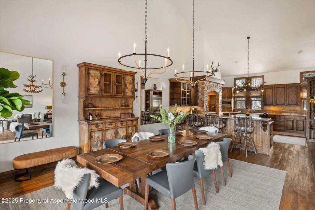 8 of 52 - 425 Wood Road 15 & 16, Snowmass Village, CO