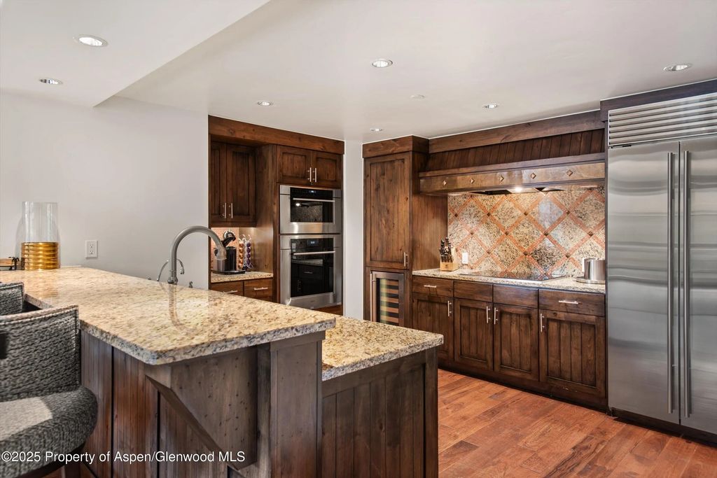 8 of 17 - 315 E Dean Street B33-c4, Aspen, CO