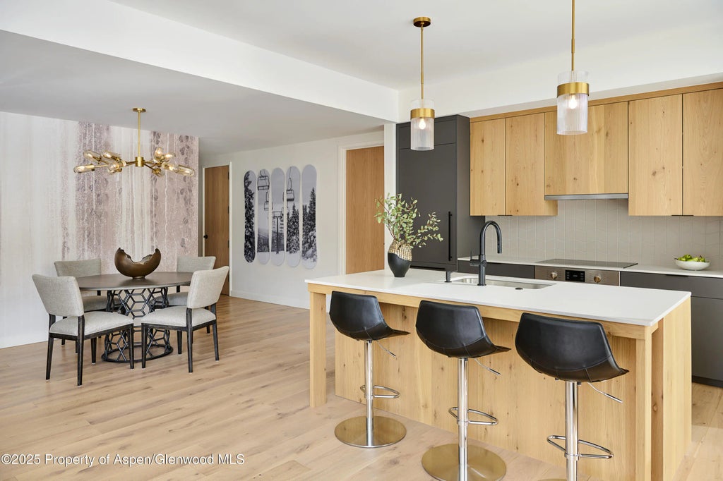 10 of 38 - 119 Wood Road 401, Snowmass Village, CO