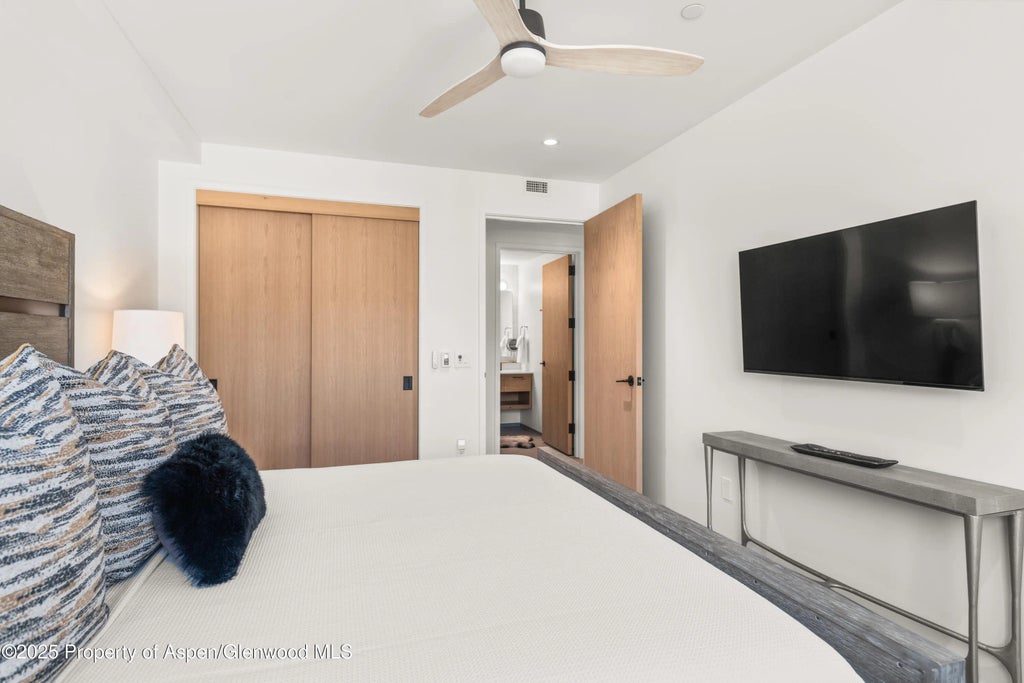 26 of 38 - 119 Wood Road 401, Snowmass Village, CO