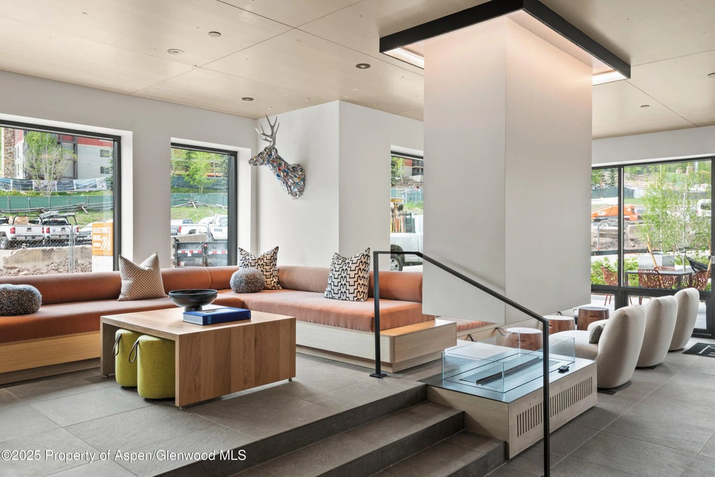 33 of 38 - 119 Wood Road 401, Snowmass Village, CO