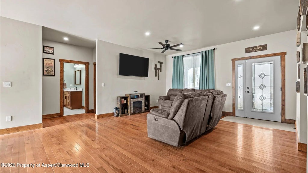 10 of 29 - 115 W Home Avenue, Silt, CO