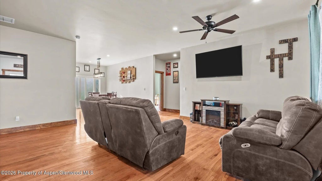 12 of 29 - 115 W Home Avenue, Silt, CO