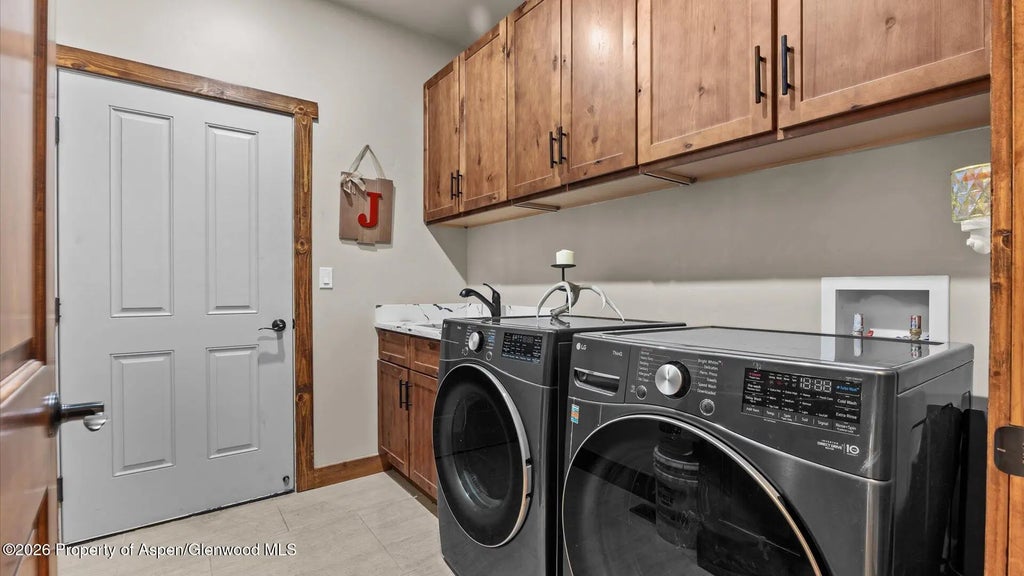 27 of 29 - 115 W Home Avenue, Silt, CO