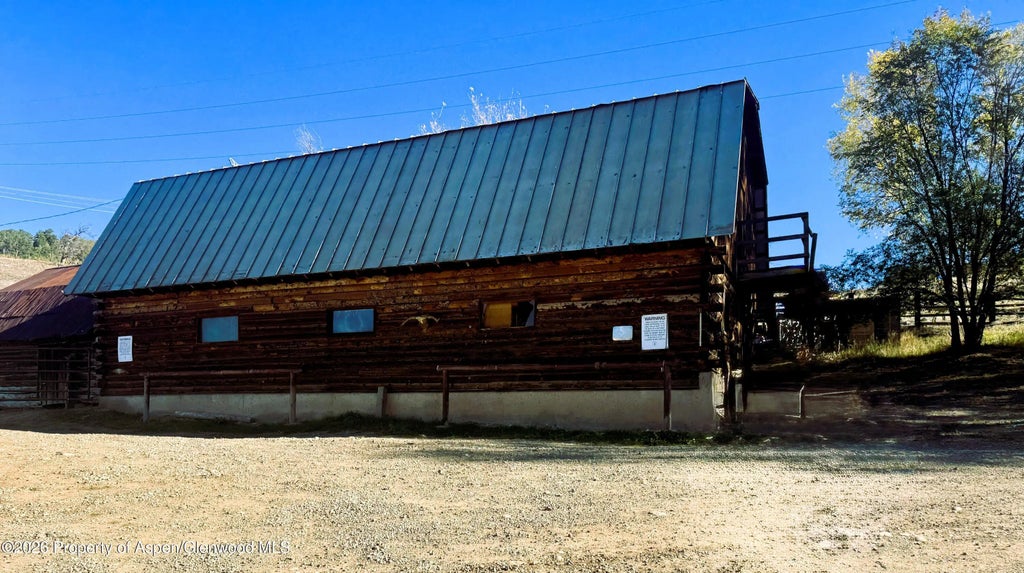 6 of 9 - 977 County Road 101, Carbondale, CO